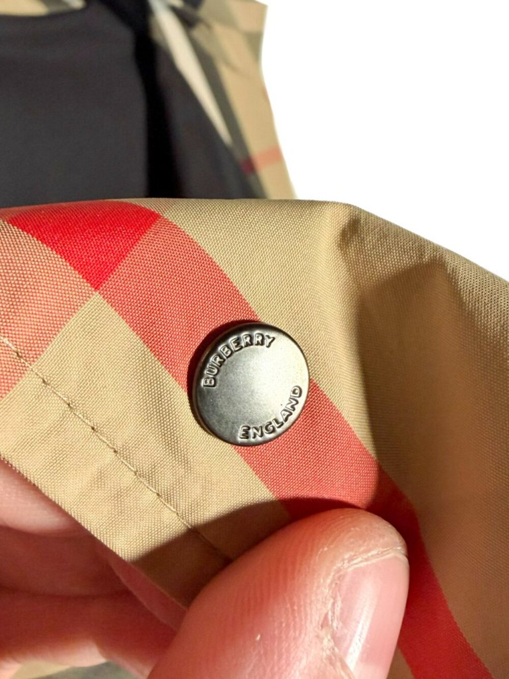 Burberry Beige Archive Check Nylon Shirt Jacket - Picture 4 of 10